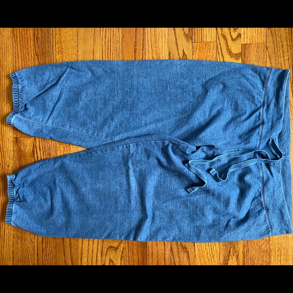 Comfy capris